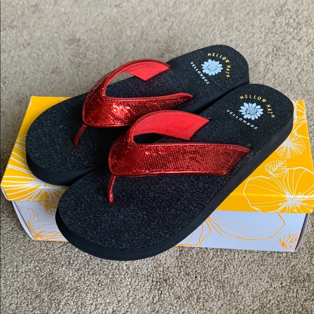 Yellow Box mellow mat flip flops